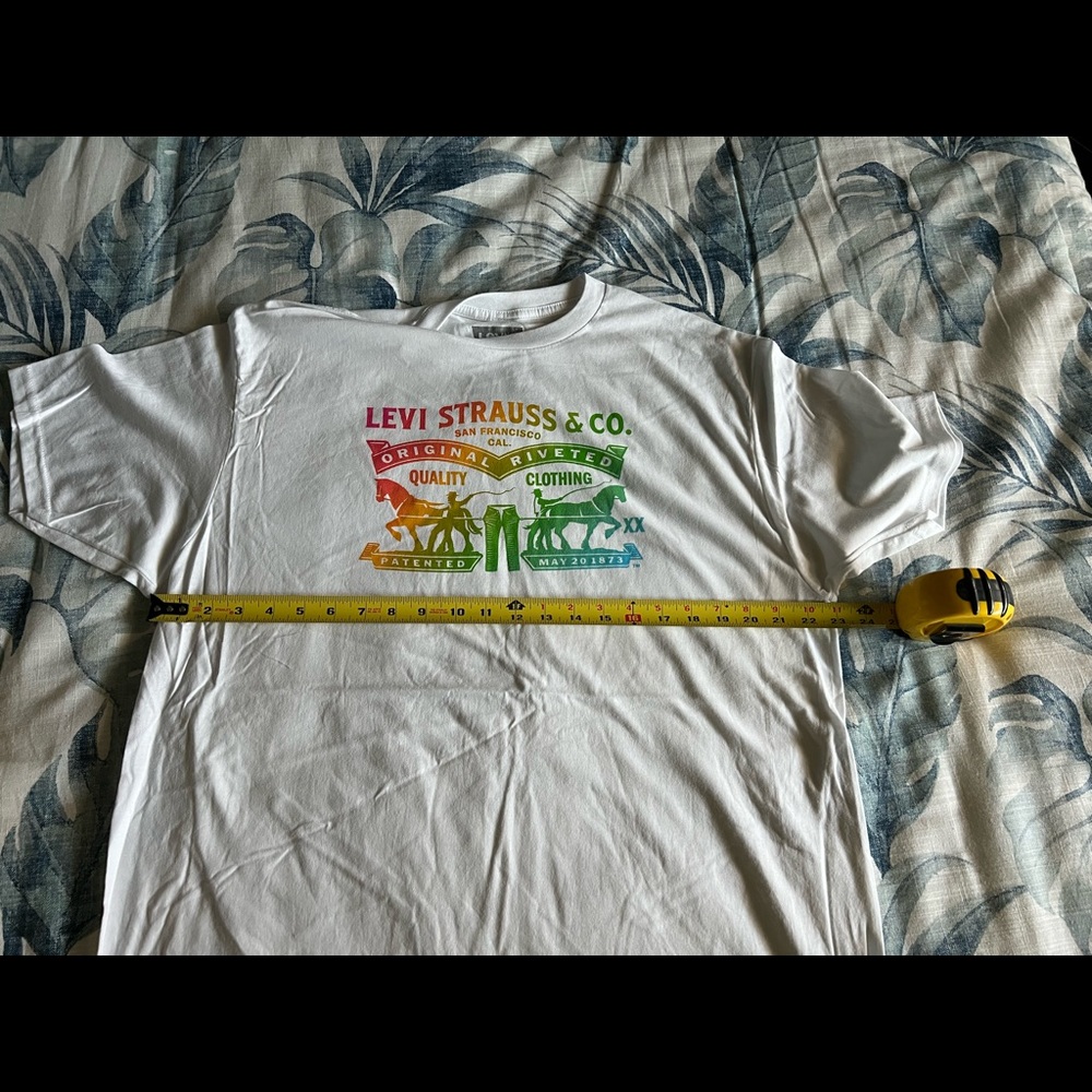 New Levi’s T-Shirt Size XL - Picture 5 of 7